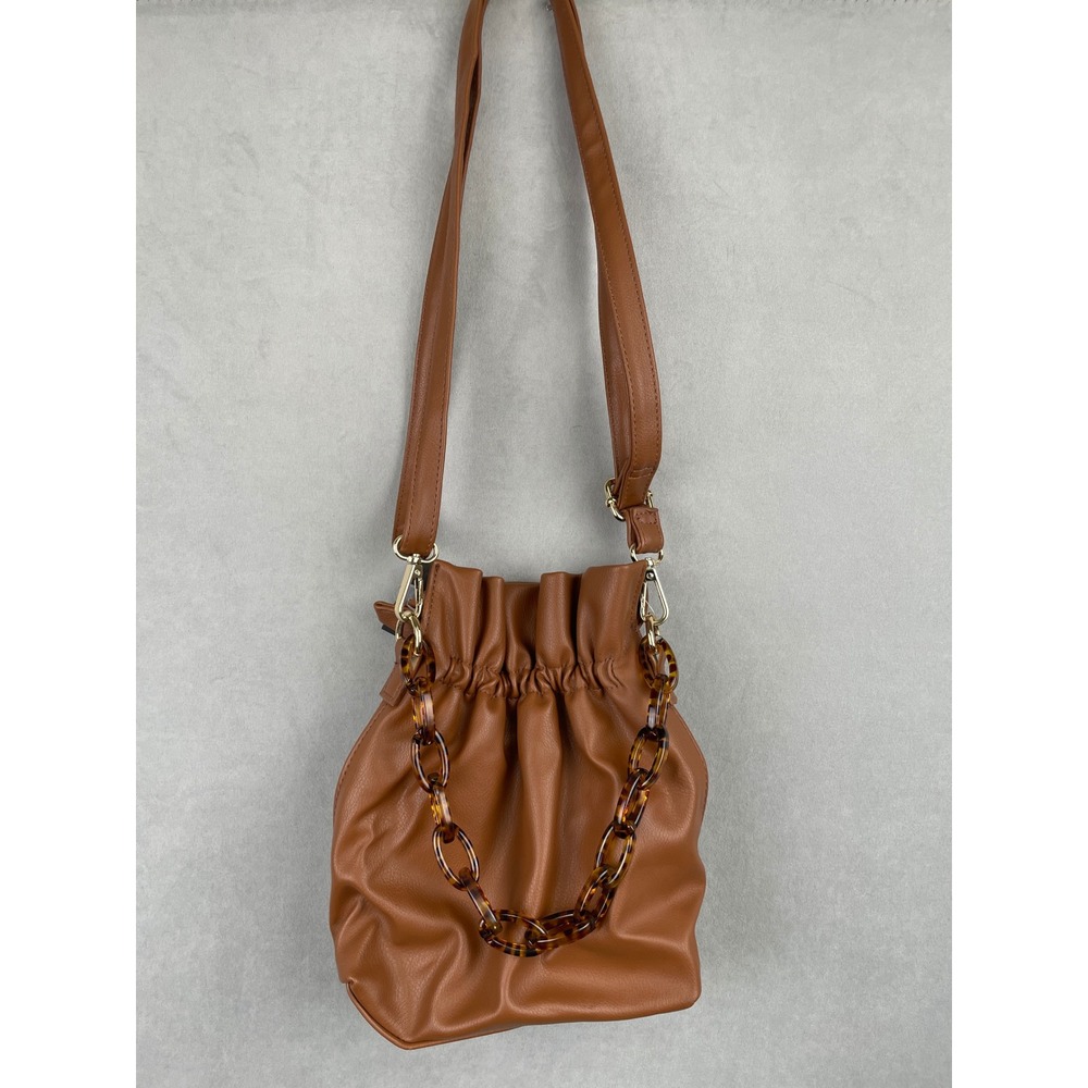 No Boundaries Brown Drawstring Crossbody Bag Tortoiseshell Chain Trendy Chic NEW